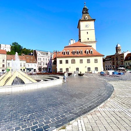 10 Council Square Apartman Brassó Kültér fotó