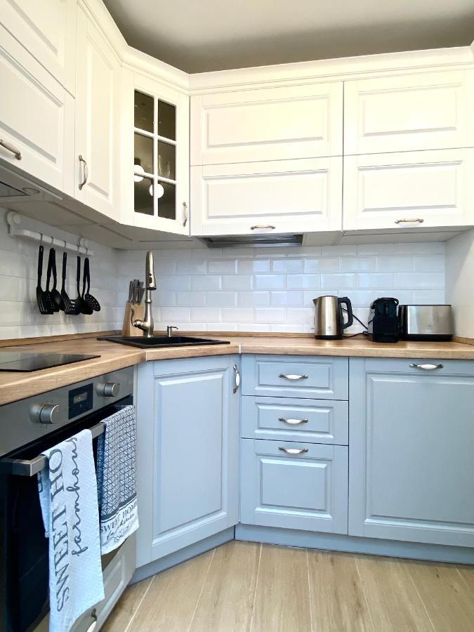 10 Council Square Apartman Brassó Kültér fotó